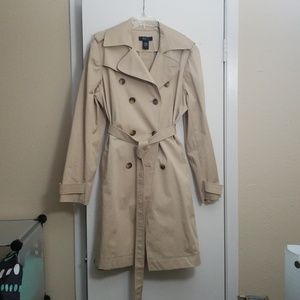 BODY by Victoria trench coat size XL
